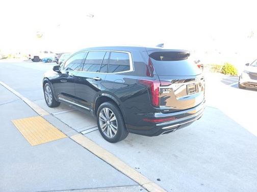 2022 Cadillac XT6 Premium Luxury AWD