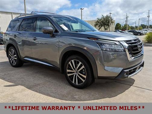 2024 Nissan Pathfinder Platinum 4WD
