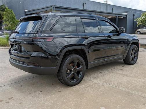 2024 Jeep Grand Cherokee Limited X