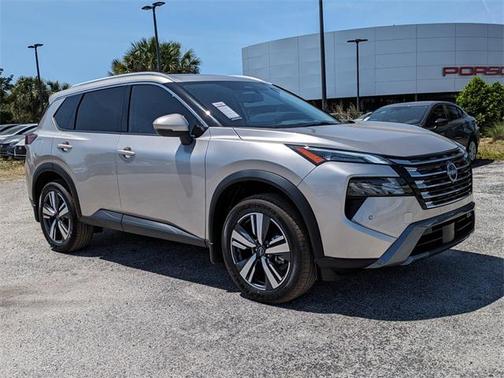 2025 Nissan Rogue SL