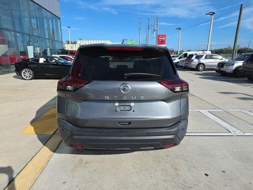 2021 Nissan Rogue S