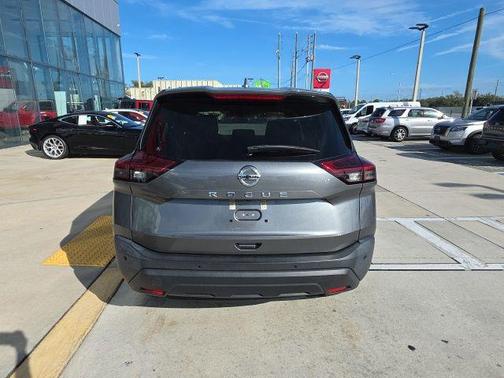2021 Nissan Rogue S