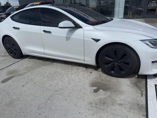 2021 Tesla Model S Plaid