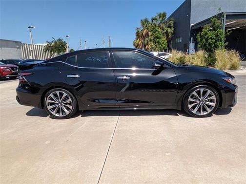 2021 Nissan Maxima 3.5 Platinum