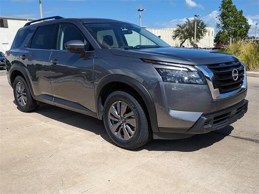 2025 Nissan Pathfinder SV FWD