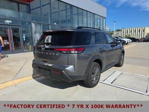 2025 Nissan Pathfinder SV FWD