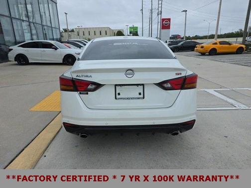 2024 Nissan Altima SR FWD