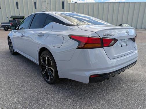 2025 Nissan Altima SR AWD