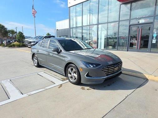 2021 Hyundai SONATA SE