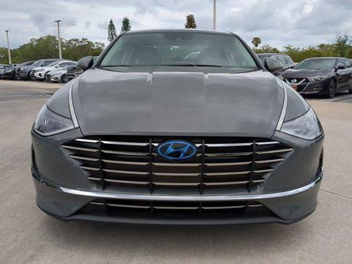 2021 Hyundai SONATA SE