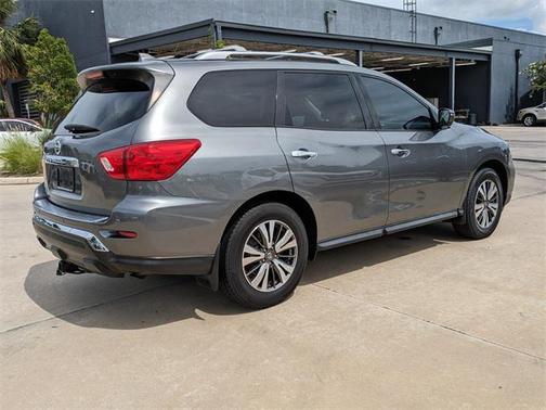 2020 Nissan Pathfinder S 2WD