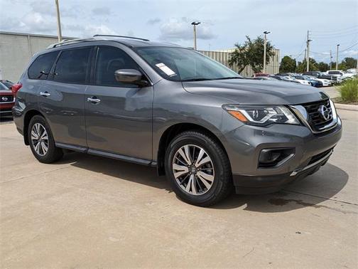 2020 Nissan Pathfinder S 2WD