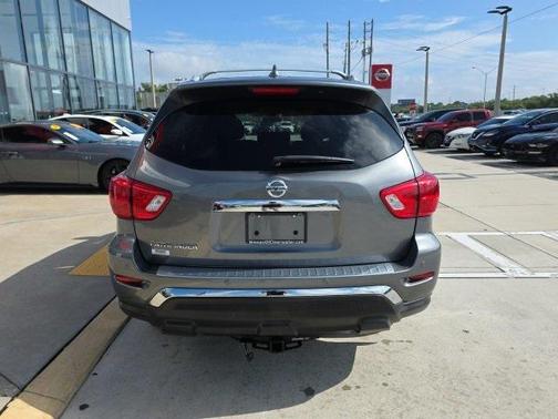 2020 Nissan Pathfinder S 2WD