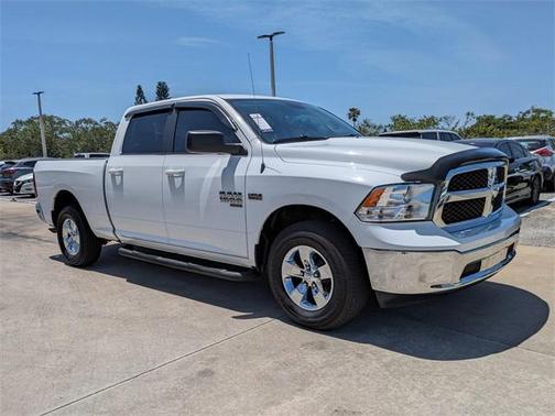 2019 RAM 1500 SLT