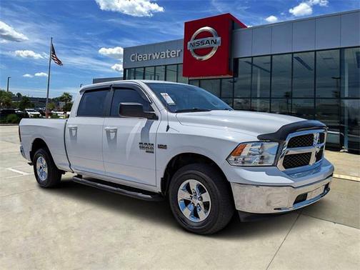2019 RAM 1500 SLT