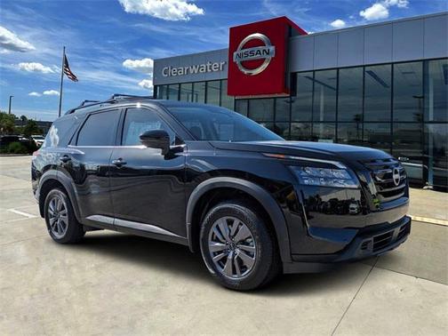 2025 Nissan Pathfinder SV FWD