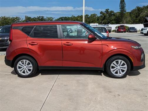2022 Kia Soul LX