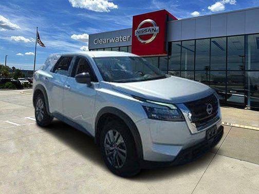 2024 Nissan Pathfinder S 4WD