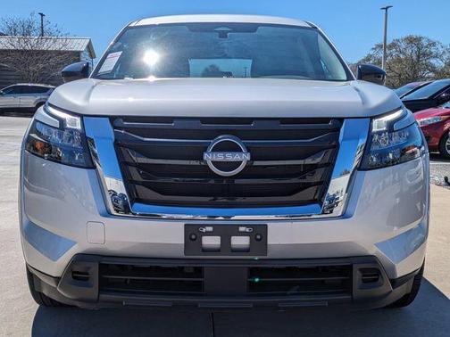 2024 Nissan Pathfinder S 4WD