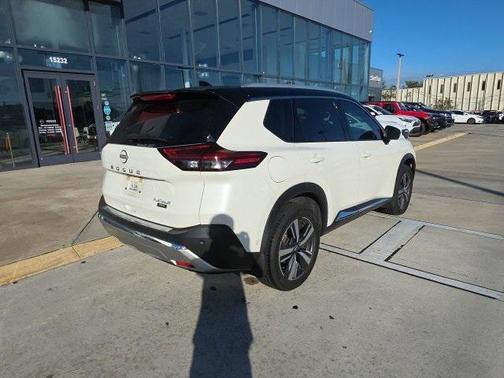 2023 Nissan Rogue Platinum