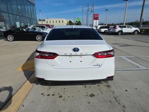 2022 Toyota Camry LE