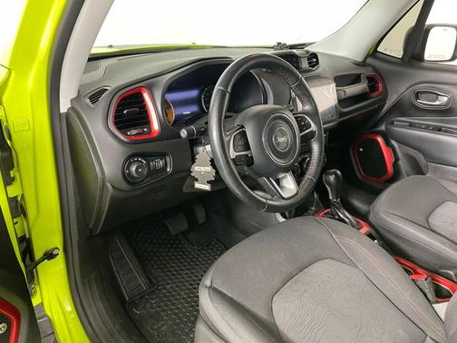 Hypergreen Clearcoat 2017 Jeep Renegade TRAILHAWK