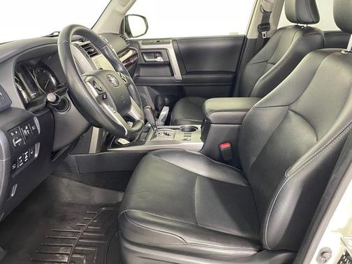 Blizzard Pearl 2023 Toyota 4Runner LIMITED