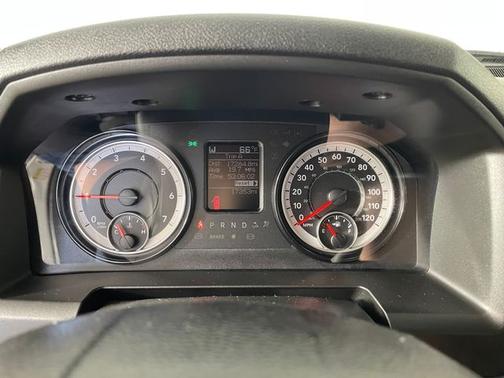 Bright White Clearcoat 2022 RAM 1500 Classic TRADESMAN