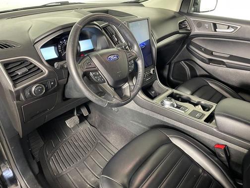 AGATE BLACK METALLIC 2022 Ford Edge SEL