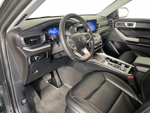 FORGED GREEN METALLIC 2023 Ford Explorer XLT