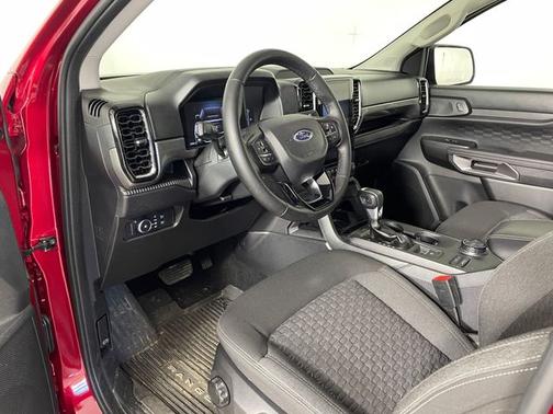 RUBY RED MET TNTD CLEARCOAT 2025 Ford Ranger XLT