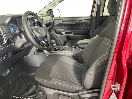 RUBY RED MET TNTD CLEARCOAT 2025 Ford Ranger XLT