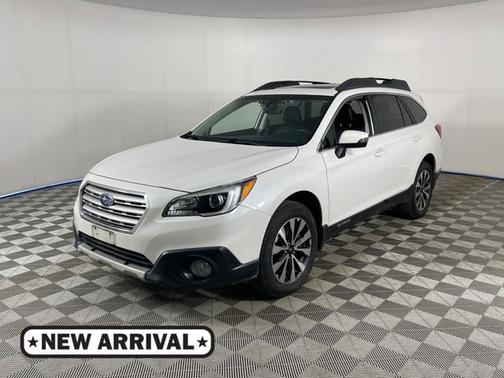 Crystal White Pearl 2017 Subaru Outback 2.5I LIMITED