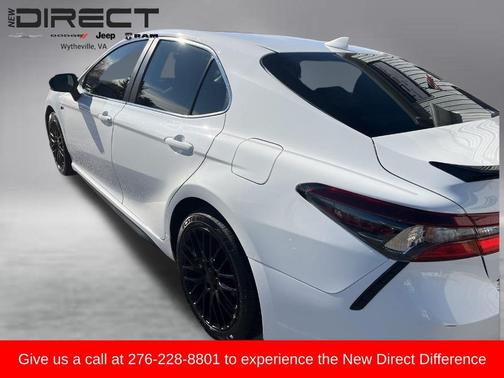 2024 Toyota Camry SE