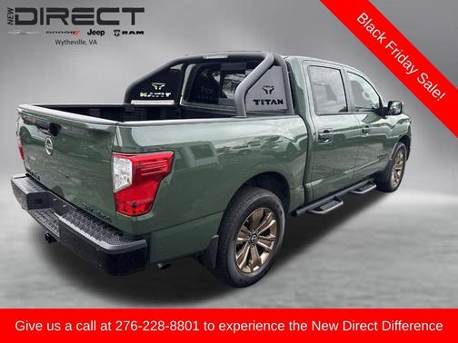 2024 Nissan Titan SV