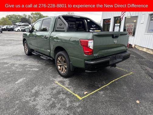 2024 Nissan Titan SV