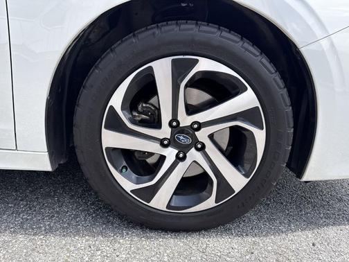 2022 Subaru Legacy Limited
