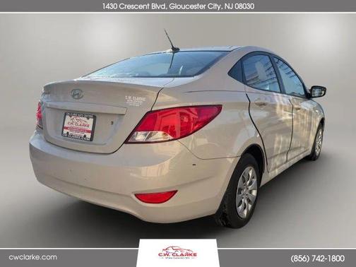 2016 Hyundai Accent SE