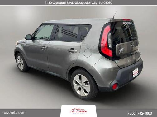 Gray 2016 Kia Soul +