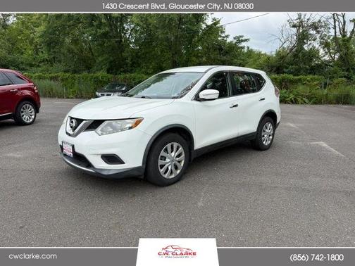 Glacier White 2015 Nissan Rogue S