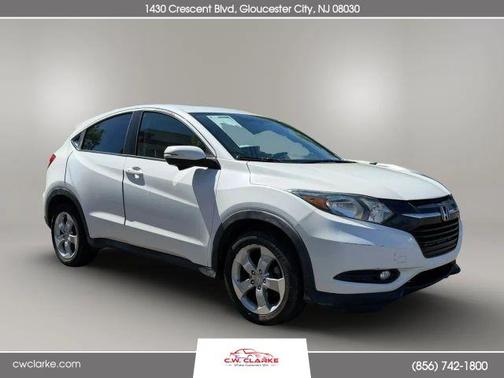 White 2016 Honda HR-V EX