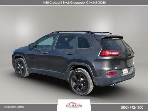 2016 Jeep Cherokee Altitude