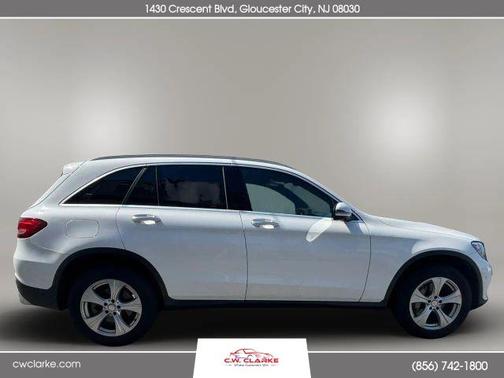 White 2017 Mercedes-Benz GLC 300 Base 4MATIC