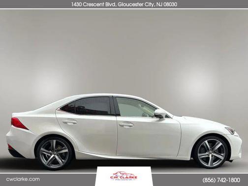 2018 Lexus IS 300 Base