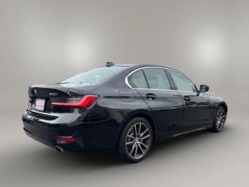 2020 BMW 330 i xDrive