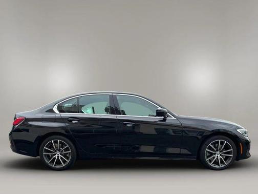 2020 BMW 330 i xDrive