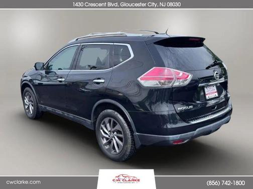 Magnetic Black 2016 Nissan Rogue SL