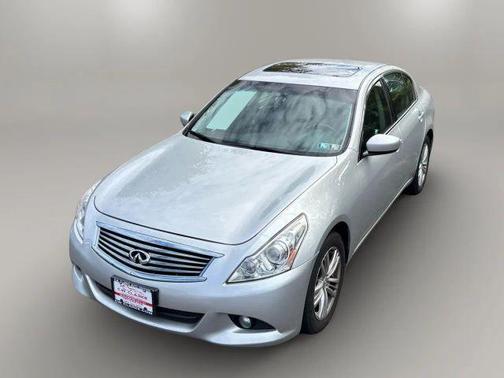 2011 INFINITI G25x Base