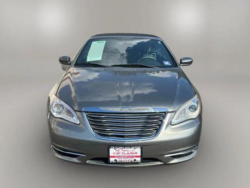 2011 Chrysler 200 Touring
