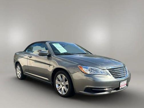 2011 Chrysler 200 Touring